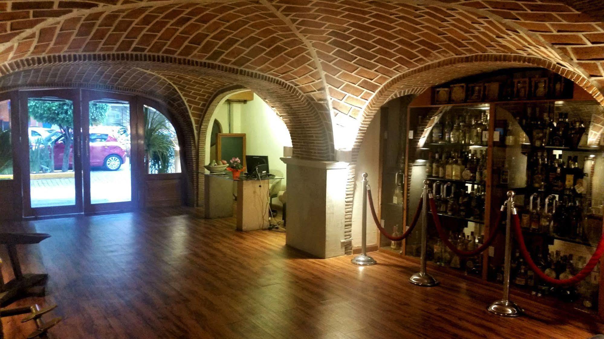 Amberes 64, Ascend Collection 4* Mexiko-Stadt