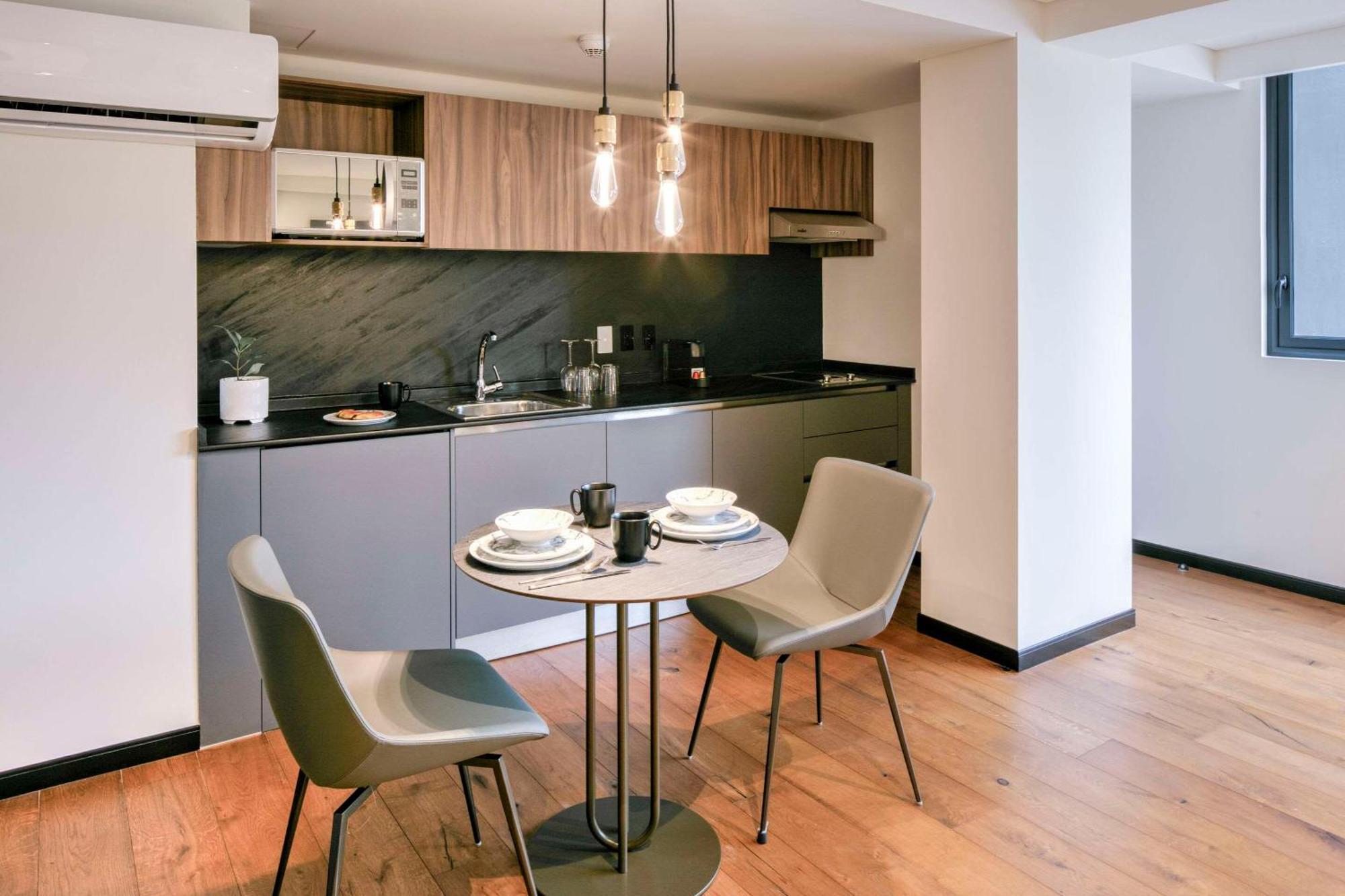 Amberes 64, Ascend Collection 4* Mexiko-Stadt